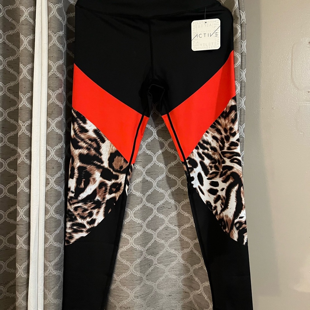 New with tags - active wear legging